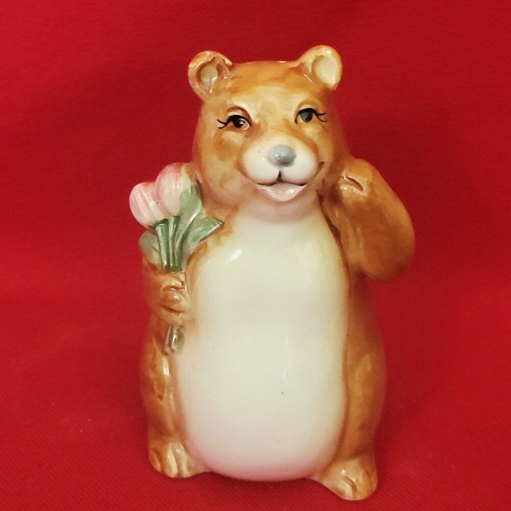 Vintage Otagiri Ceramic Bear Salt or Pepper Shaker